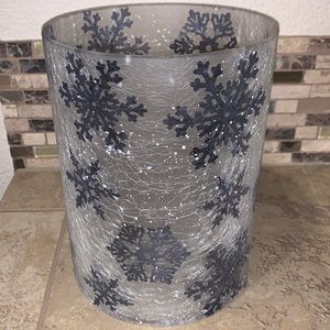 Elements hurricane glass